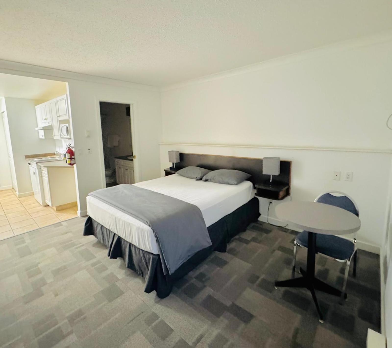 Lillooet Hotel Victoria מראה חיצוני תמונה